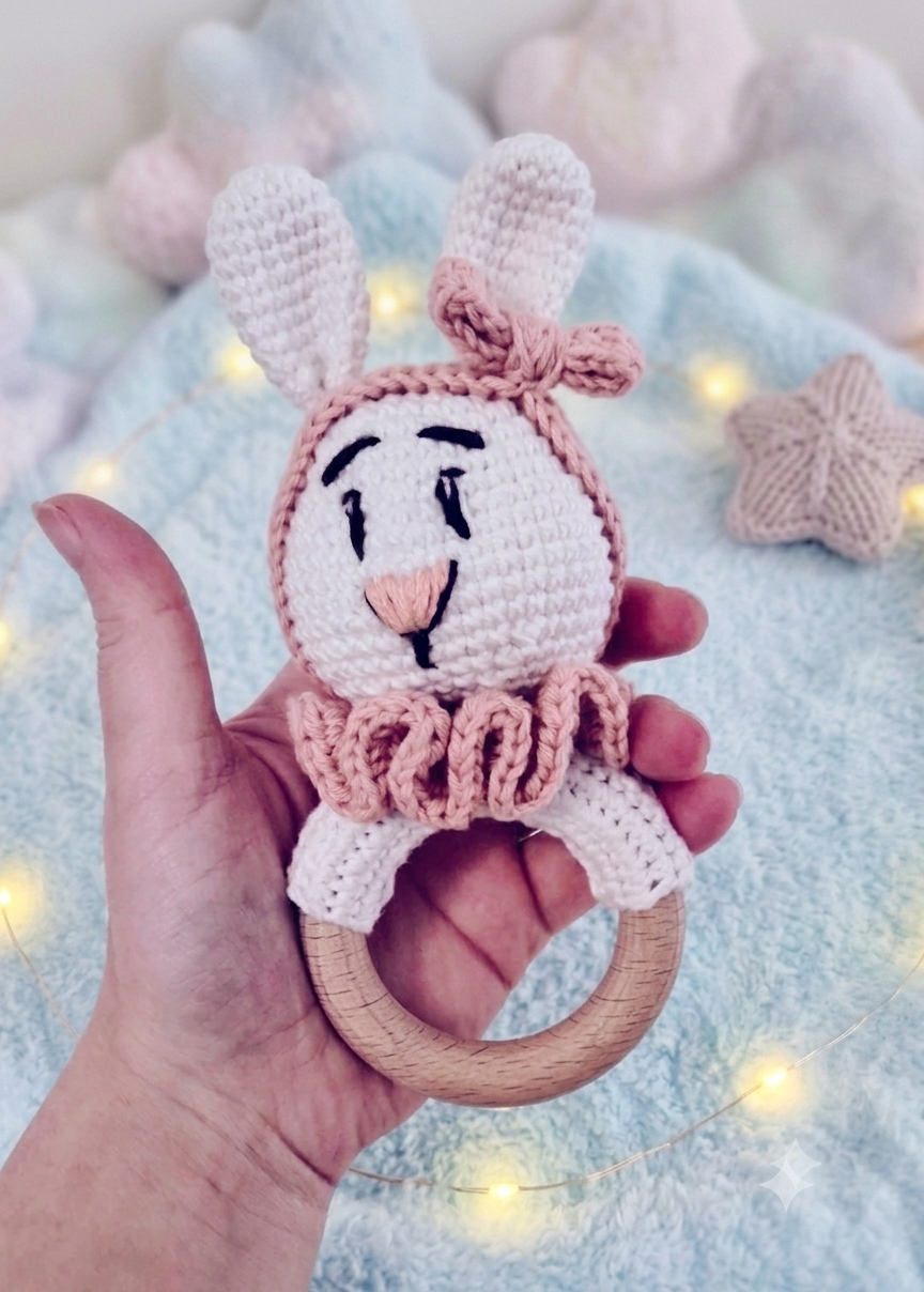 Hochet ( uniquement sur commande personnalisé )